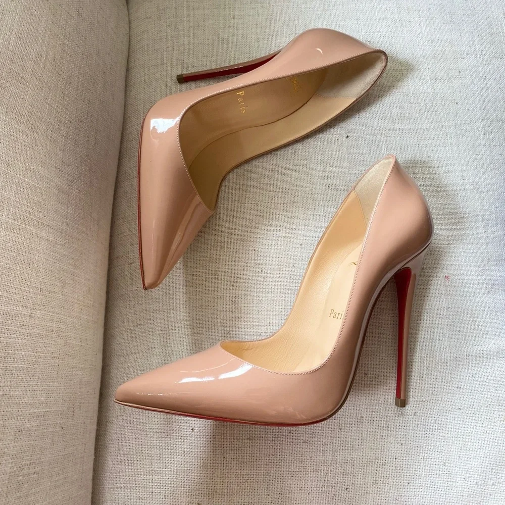 Christian Louboutin Nude Heels with Red Soles - Picture 2 of 16